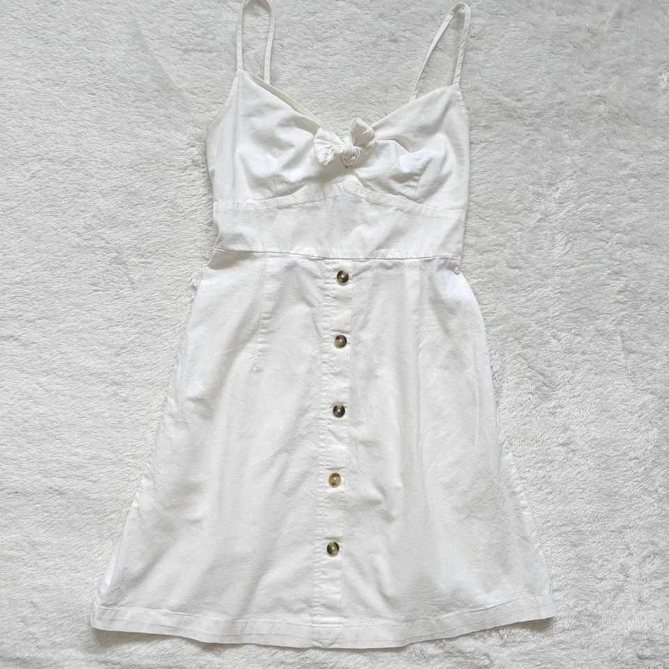 Mini Vestido Derek Corazón Talla Pequeña Blanco Tirantes Calce Y Acampanado 100% Algodón Botón Foto 3 de 4