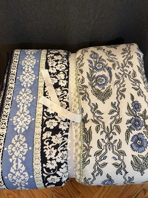 Pottery Barn Roller Rabbit Trellis Reversible Floral Quilt Full/Queen, Blue