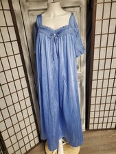 Only Necessities Blue W/TRIM NYLON NIGHTGOWN plus Sz 3XL Lace Roses Flutter Euc