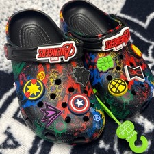 Crocs Classic Style - Marvel - Junior 2 -NWT