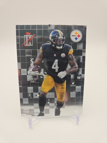 2025 Topps Signature DK Metcalf Base (RAW)