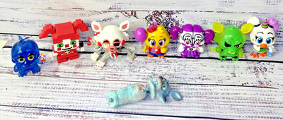Five Nights at Freddy s FNAF Figure Lot Circus Baby Mangle Chica Foxy Glamrock