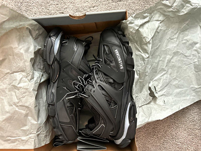 Balenciaga Track Men s Black Low Top Lace-Up Athletic Sneakers New w/ Box