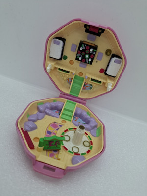 Polly Pocket Sukis Japanese Tea House Dose Pink 1990