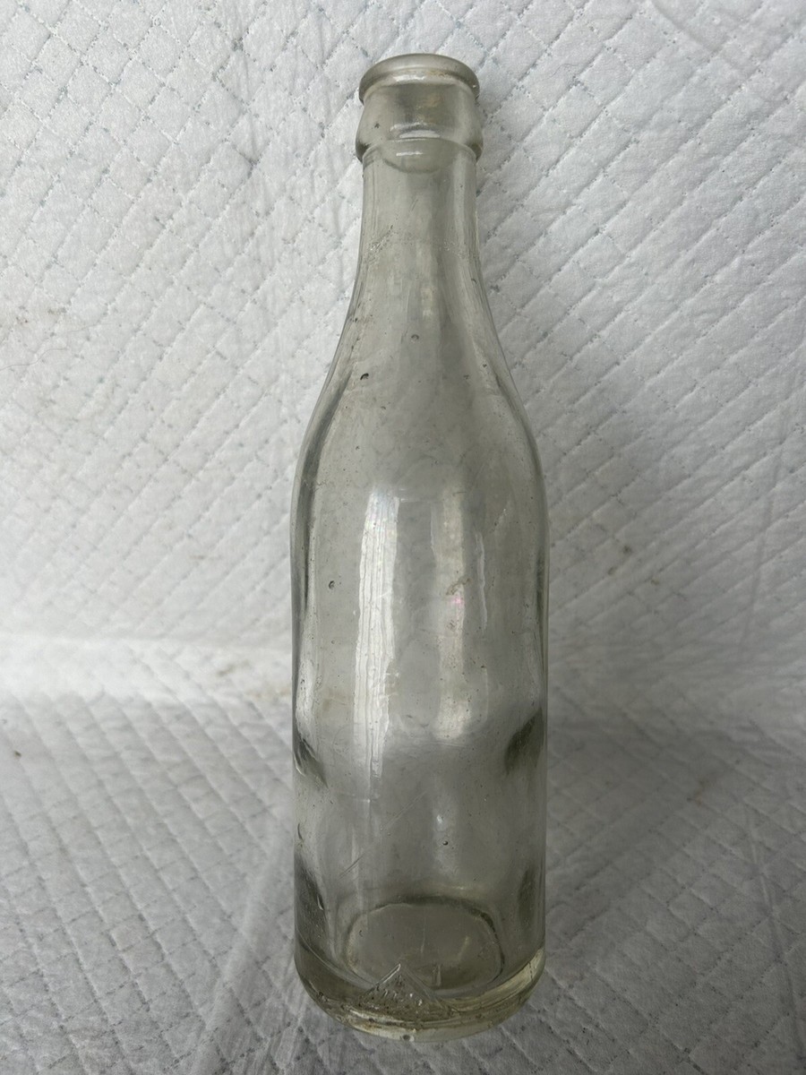エスト瓶  Vintage ISW (Iwamoto Soda Works) Glass Embossed Soda Bottle Kona