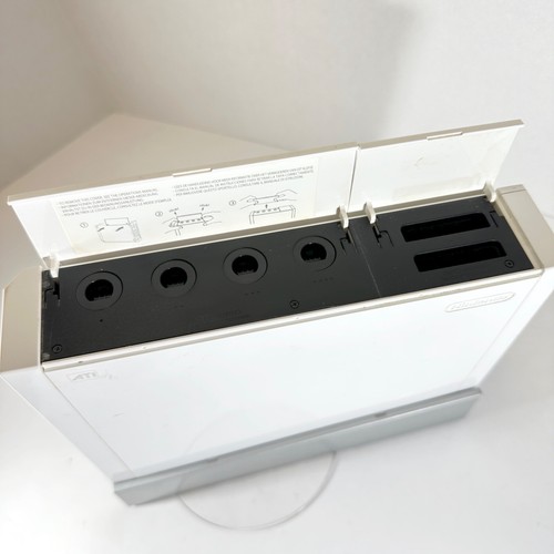 Console Nintendo Wii RVL-001 per parti di ricambio *Non legge dischi e senza cavo di alimentazione* - Foto 4 di 6