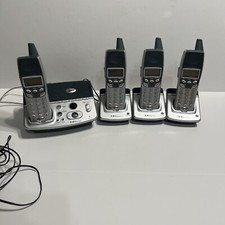 AT T 5.8 GHz Cordless Digital Answering System Phone with Speakerphone 4 Phones
