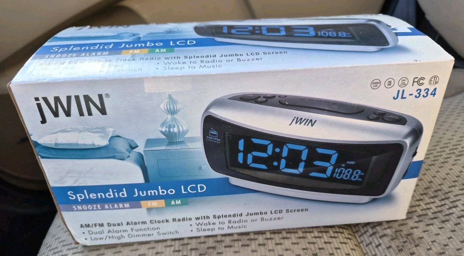 JWIN Silver Dual Alarm Clock AM/FM Radio JL-334D Large Numbers LCD Battery Wired
