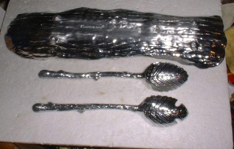 New Beatriz Ball * Forest * Salad Servers * Corteza Log Tray * 20.5 inches * NEW