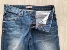 Jeans Celio Pour Homme - Taille W30/L30 (FR 40) - Coupe Droite - Occasion Très Bon état