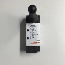 1PCS NEW FOR Camozzi Manual Control Valve 358-905 368-905