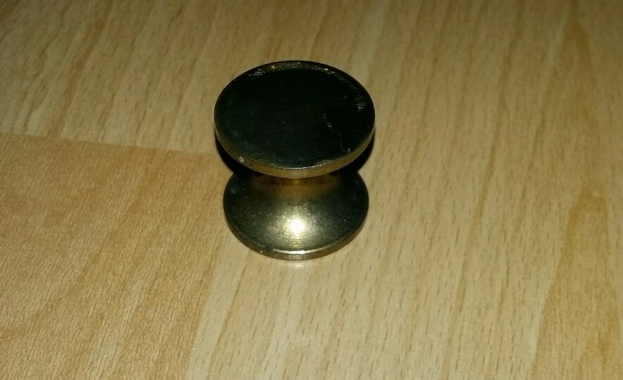 Messingknauf Messing Knauf Schrankknauf Griff mit Schrauben mehrere verfügbar - Bild 3 von 4
