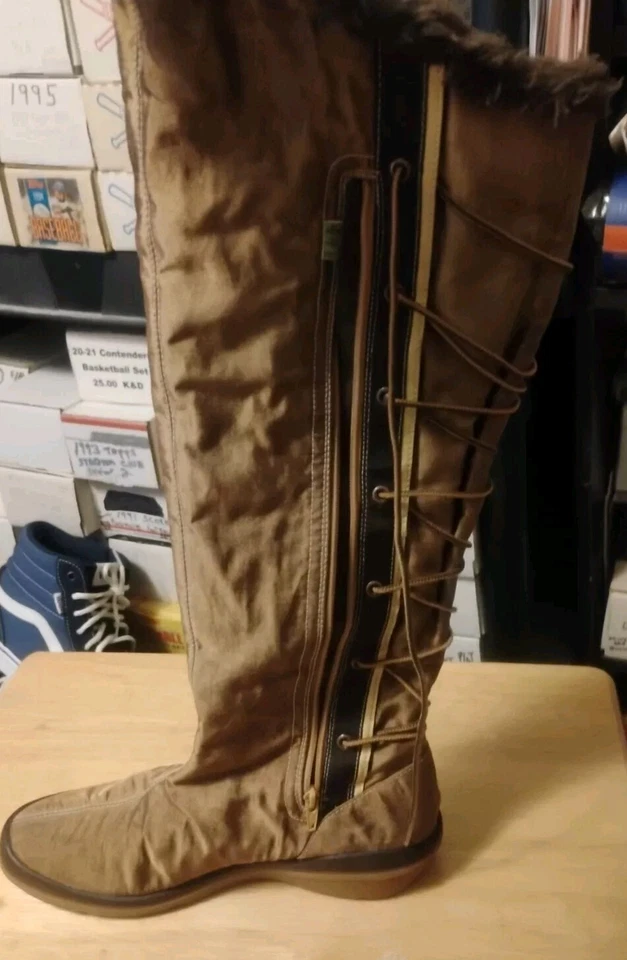 Timberland Botas Altas de Invierno Hasta la Rodilla Cremallera Lateral Cordones Dorado Marrón Mujeres Talla 7.5M Foto 3 de 4