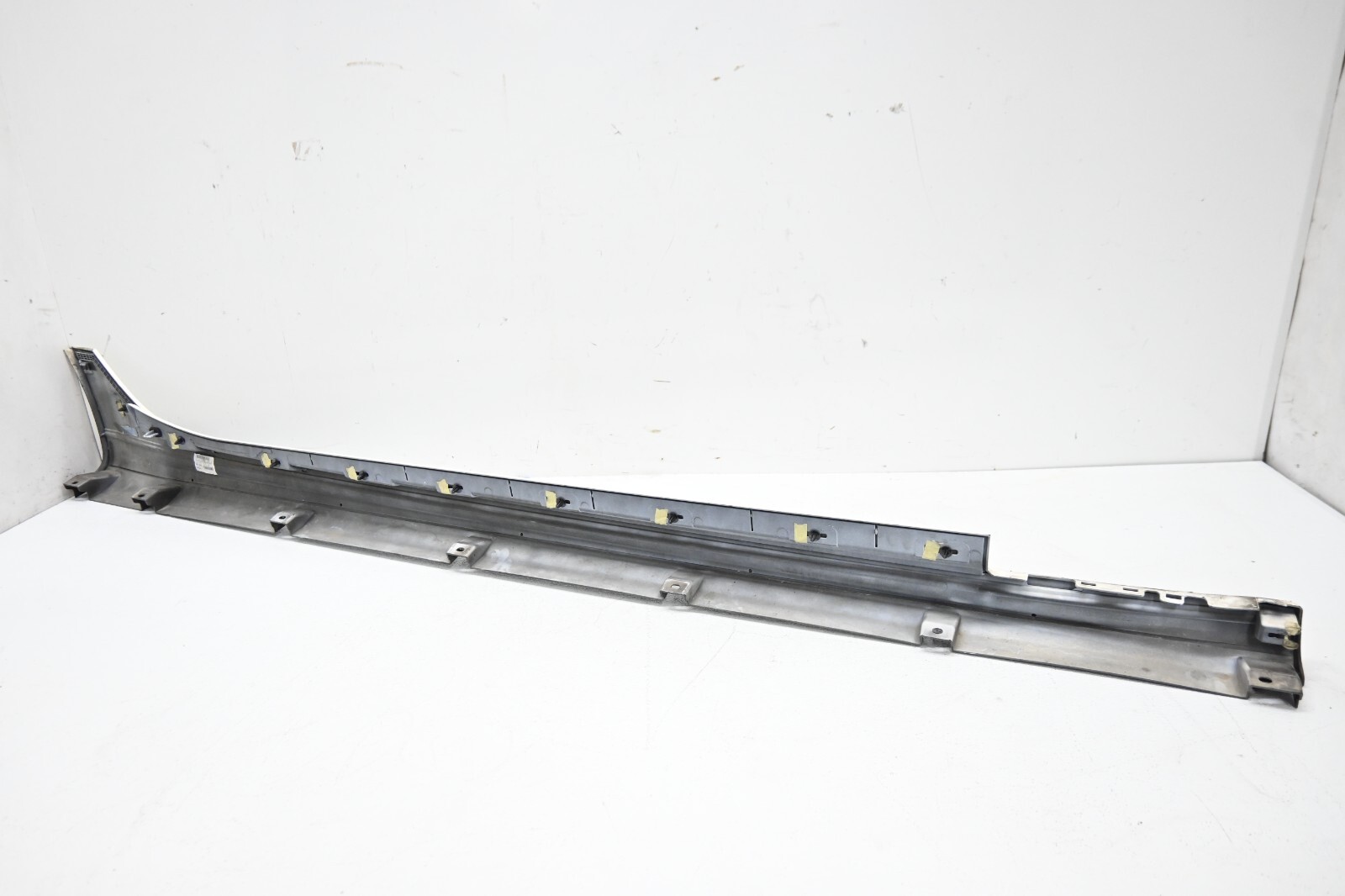 ⭐ 14-20 Maserati Ghibli Left Driver Lower Rocker Skirt Panel Molding Oem
