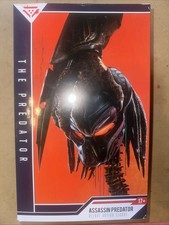 NECA The Predator Assassin Predator Deluxe Ac...