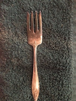 HOSTESS 1920 by 1835 R. Wallace Meat Fork 6 inches