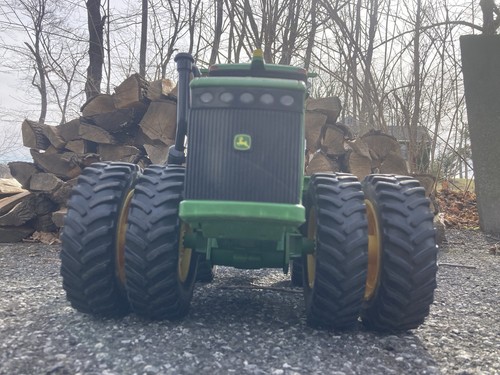24” ERTL John Deere 9520 Radio Remote Controlled Tractor RC 1:16 Farm Toy - Picture 5 of 19