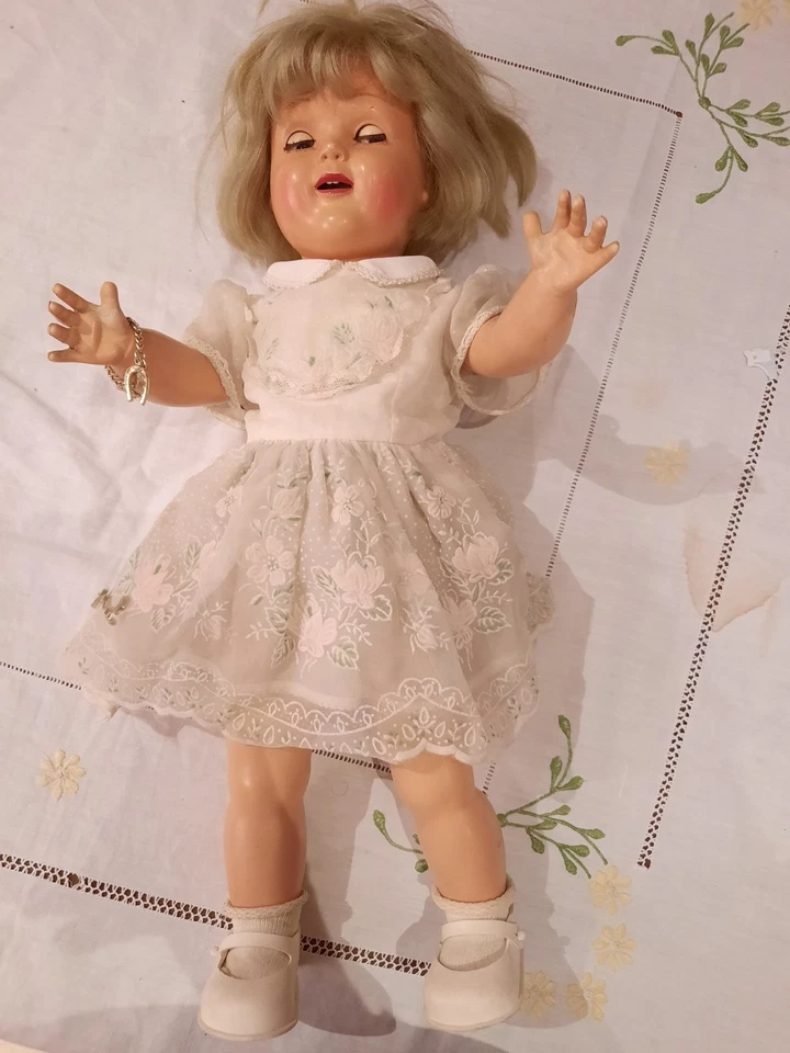 très jolie poupée ancienne  RAYNAL SOPHIE  1956   42 cm  rhodialite/rhodoïd - Photo 2/4