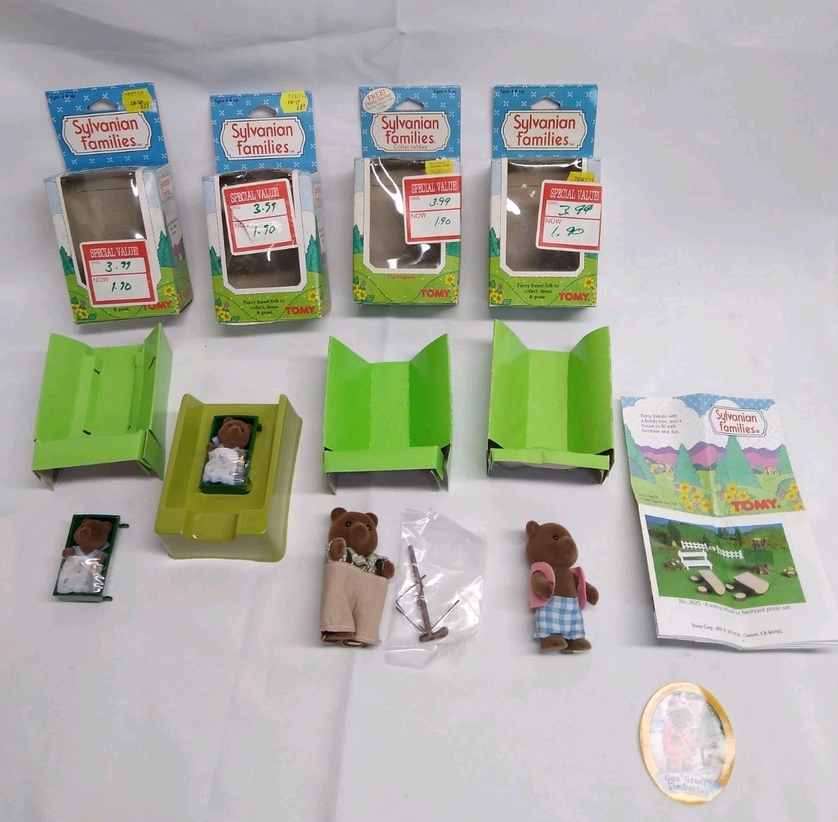 Calico Critters/Sylvanian Families Timbertop Bear  Family Of 4 1985