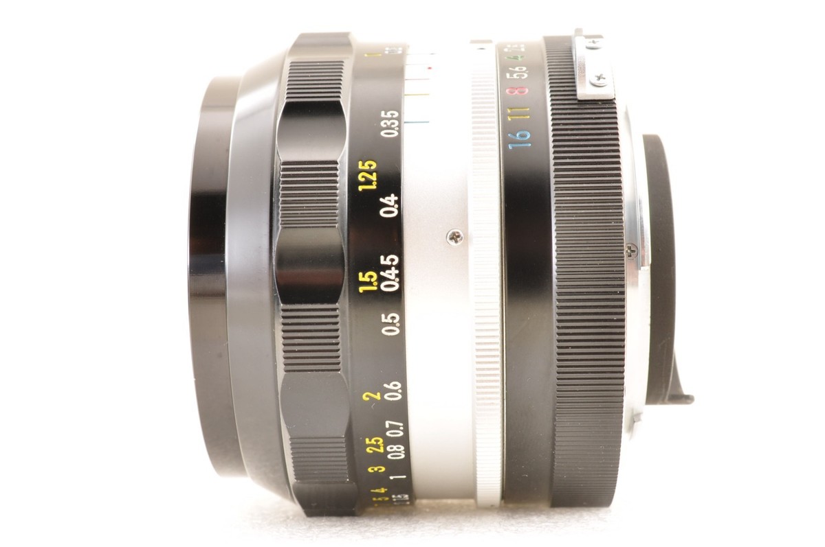 Nikon Nikkor-NC Auto 24mm f/2.8 Wide Angle MF Non Ai Lens *Near