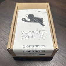 PLANTRONICS Voyager 3200 Bluetooth Headset + Charger, Accessories New