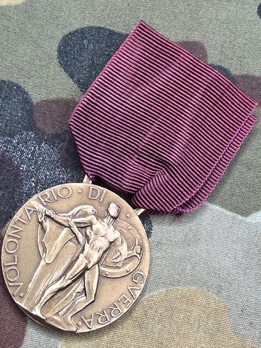 ITALY Medal of war volunteers 1915 1918 RIBBON Commemorative Medal