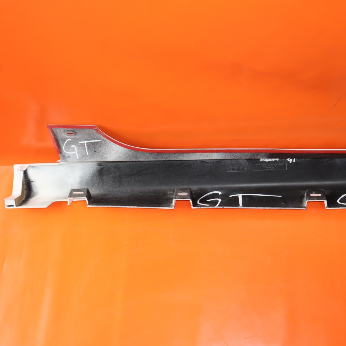 Bentley Continental GT 2004-2010 Right Rocker molding