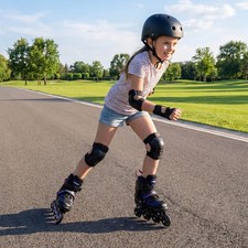 Adjustable Kids  Inline Skates Adjustable 4 Sizes Blade Roller w/Light-up Wheels