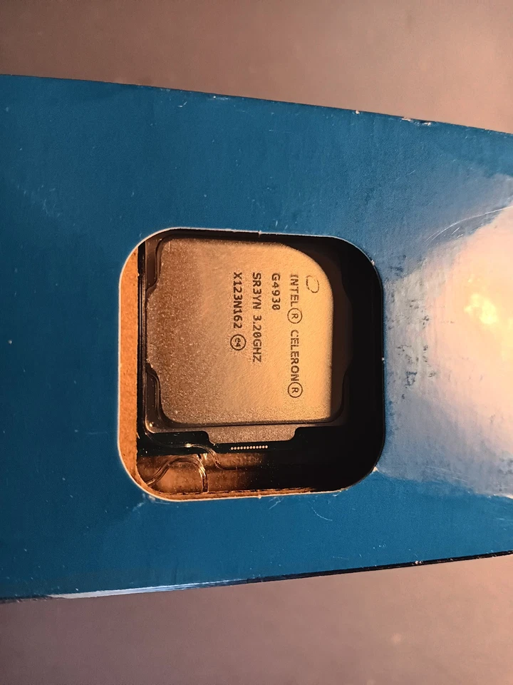 Intel Celeron G4930 3.20 GHz LGA 1151 Desktop CPU Processor - Image 4 of 4