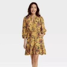 Knox Rose Women’s Classic Yellow Floral Printed Smocked Dress Size Large