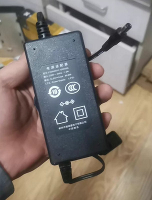 Ruijie Switch Furui Kang FC060A01-120050C 5.5*2.1mm 12V 5A 60W Adapter-Ladegerät