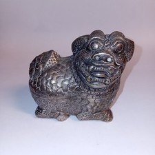 ANTIQUE VINTAGE CHINESE ASIAN CAMBODIAN SILVER FOO LION DOG BETEL NUT BOX