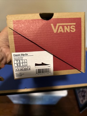 VANS Classic Women's Slip-On Shoes, Black/Red Hearts, Valentine's Edition 9.0
