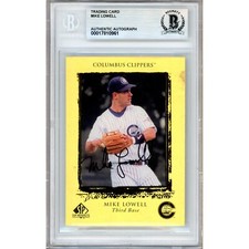 Mike Lowell Signed 1999 SP Top Prospects #77 Beckett BAS Slabbed Yankees Auto