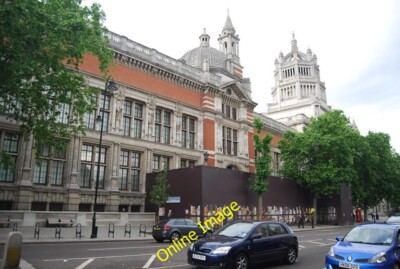 Photo 6x4 Victoria and Albert Museum Kensington/TQ2579  c2014