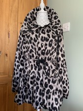 Ladies Lightweight Animal Print Jacket From Izabel Size 12