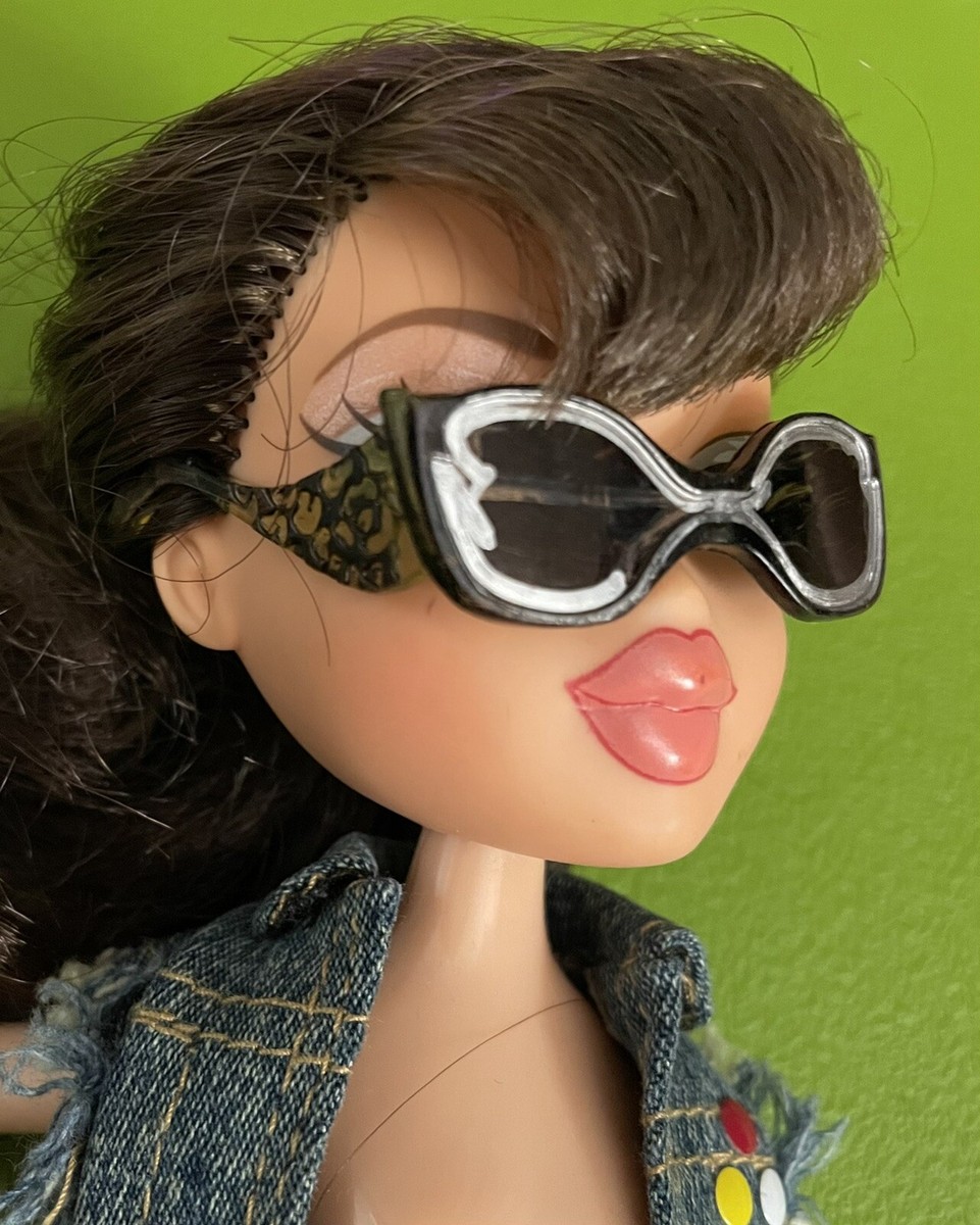 BRATZ doll Silver Black SUNGLASSES for 10” BRATZ Boys or Girls