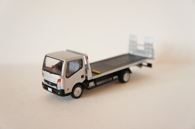 Tomica Limited Vintage Neo LV-N64c Nissan Atlas (F24) - 1/64 Modèle moulé