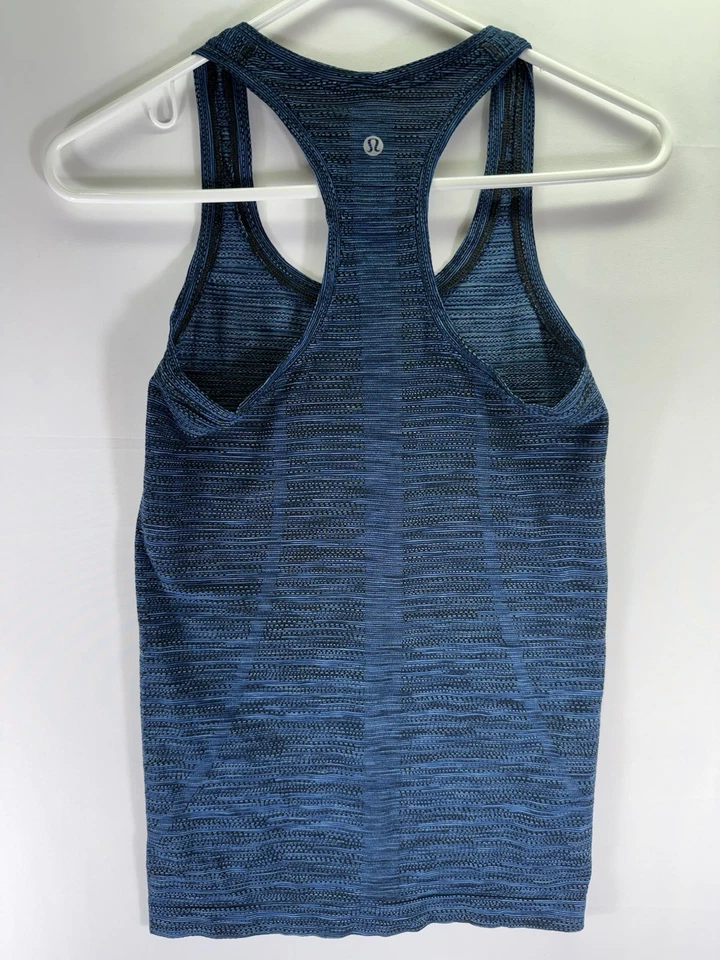 Lululemon Mujer Azul/Negro Mini Raya Swiftly Tech Racerback (talla 4) Foto 4 de 4