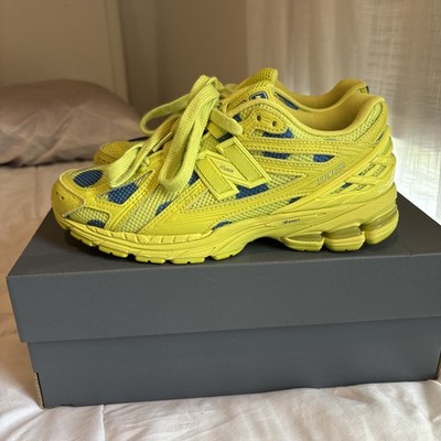 New Balance 1906 Sz 6 Men s