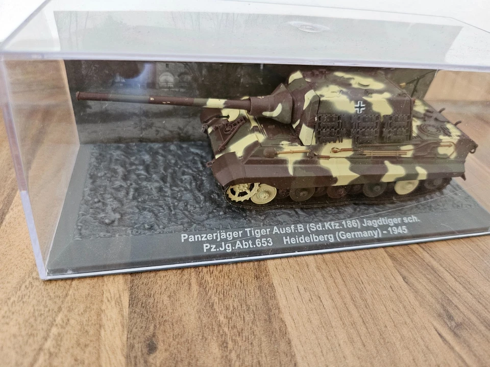 Panzerjäger Tiger Ausf. B (Sd.Kfz 186) Jagdtiger ALTAYA 1:72 - Bild 4 von 4