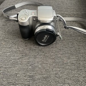 Kodak EasyShare Z710 Digital Camera With 1GB SD Card