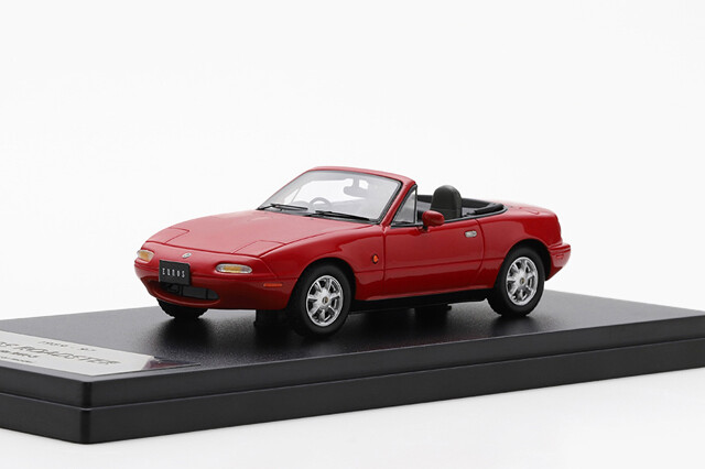 マツダ100周年記念　EUNOS 500 1/43ミニカー マツダ特注100周年記念モデル ユーノスコスモ（1990） 展示中 in