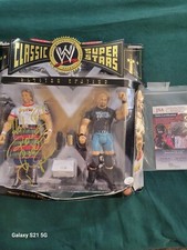 2005 WWE Classic Superstars Dual Pack Autographed By Roddy Piper/Steve Austin