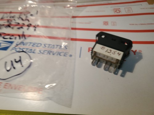 SCHOOL BUS - 0027294 - Switch Base For Blue Bird NEW, U4 - Picture 9 of 13