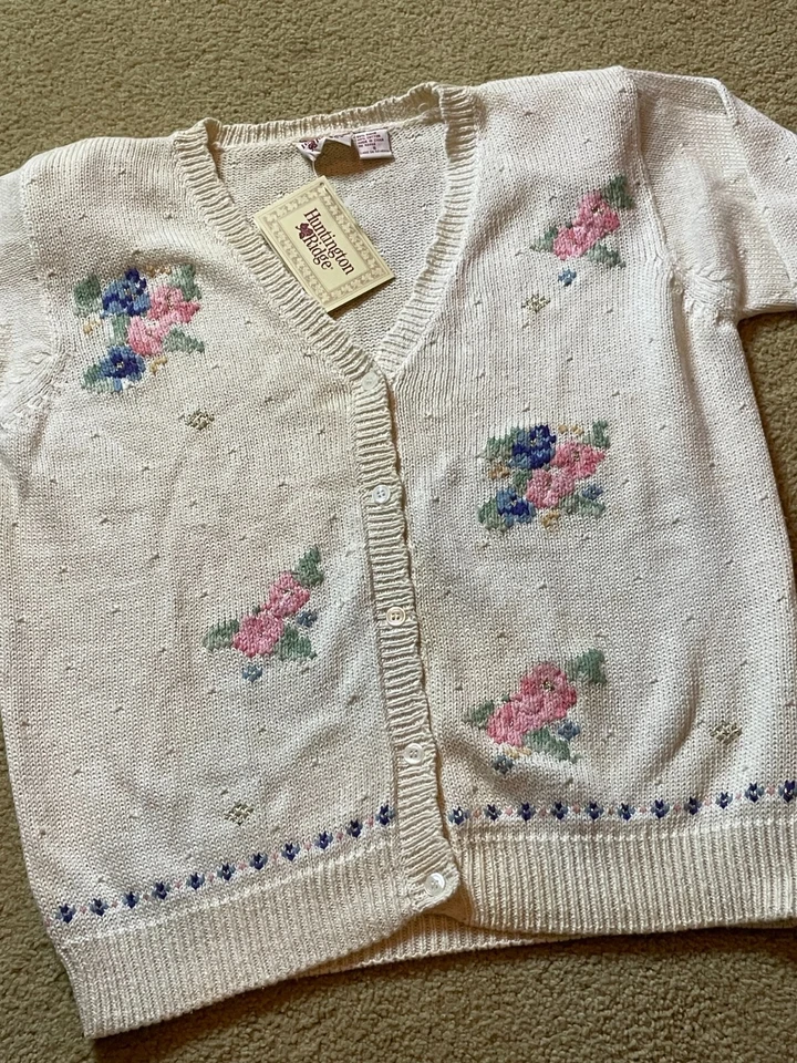 NOS Vintage 80s Oversize Slouchy Grannycore Cottagcore Floral Cardigan Sweater S - Image 4 of 4