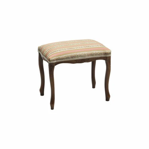 Poggiapiedi, contenitori e pouf rosa per la casa