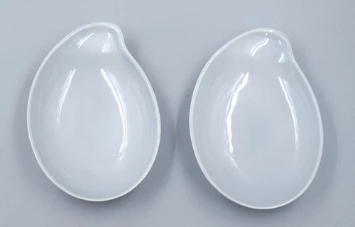 Two Vintage Eva Zeisel Red Wing Ceramic Comma Plates in White 8.75" 1940s