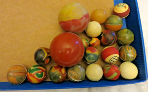 Vintage Superballs Super Balls Rubber Bouncy Various Colors Sizes 1/2" 1" 2"