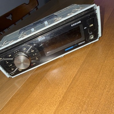 BOSS Audio Systems 632UAB